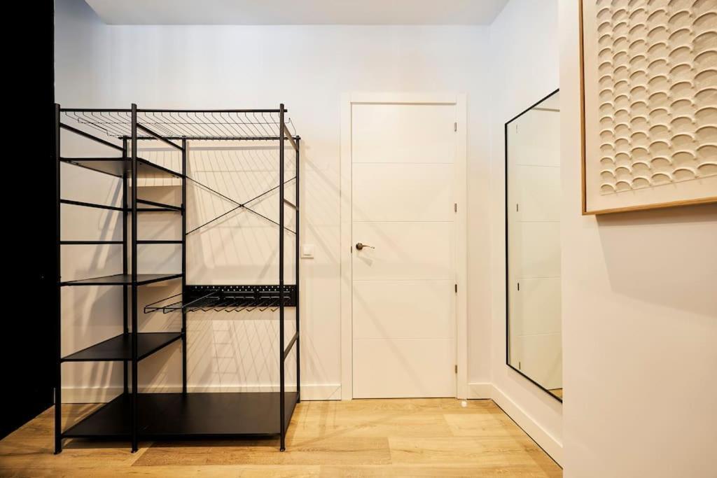 Gran Via Style Apartment Мадрид Екстериор снимка