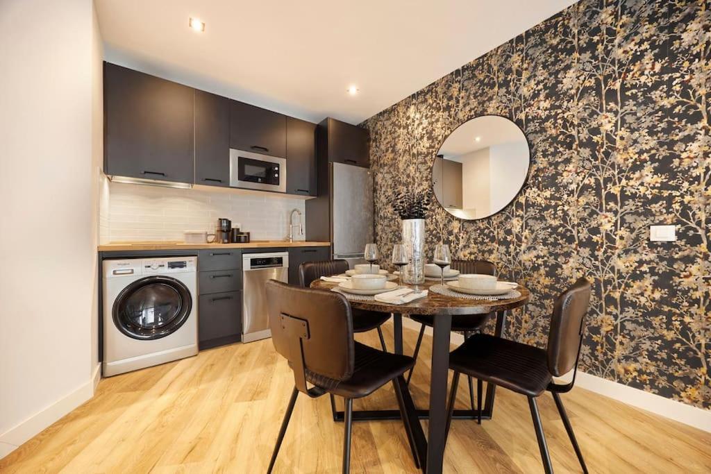 Gran Via Style Apartment Мадрид Екстериор снимка